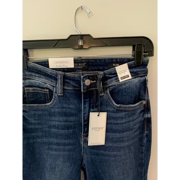 Judy Blue High Waist Classic Contrast Flare Denim for tall women - Picture 2 of 6